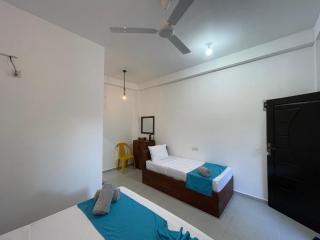 La PRINCE Hostel and hotel - 1