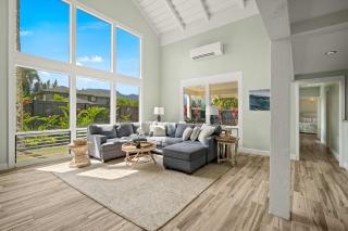 Victoria Loop with Private Pool AC & Waterfall Views - 1