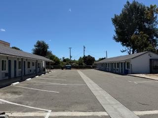 Angel's Motel near Anaheim - 9
