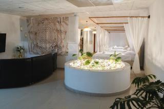 Raizen Hostel - 5