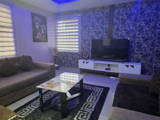 #5 Apartment - 3