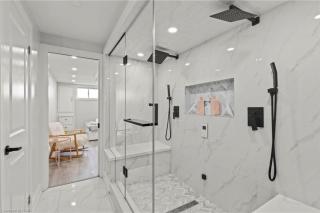 Marinda-on-the-Lake by Wayne Gretzky *Steam Sauna - 9