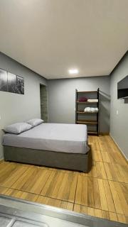 Quarto privativo com banheiro 15min do Aeroporto GRU Wi-Fi e TV - 4