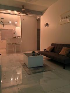 Modern Apartment near Queens Park Savannah - 7