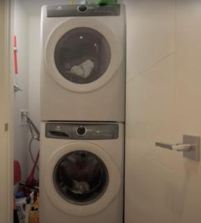 NorthVan Elite Townhouse - 2