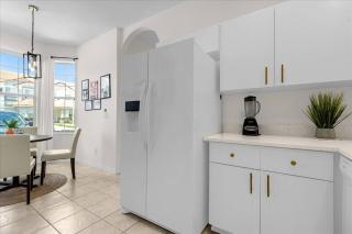 3 Bedroom 2.5 Bathroom Fiesta Key 4728HH - 1