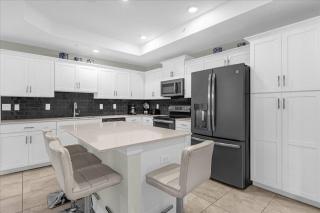 3 Bedrooms 2 Bathrooms Storey Lake 4751-201CT - 7