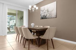 4 BD 4.5 BA Solara Resort 2182 CP - 4