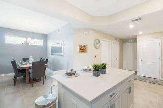 3 Bedrooms 2 Bathrooms Storey Lake 4751-308 CT - 4
