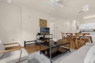 3 BD 2 BA Lucaya Village 8-106 - 9