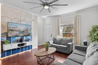 3 BD 2 BA Lucaya Village 9-103 - 0