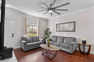 3 BD 2 BA Lucaya Village 9-103 - 8