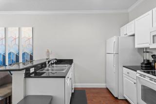 3 BD 2 BA Lucaya Village 9-103 - 1