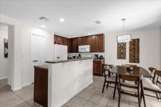 4 Bedrooms 3.5 Bathrooms Veranda Palms 2667 SC - 5