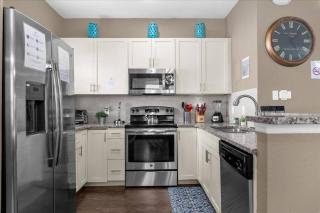 4 BD 3 BA Lucaya Village 13-105 - 6