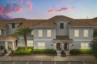4 Bedrooms 3 Bathrooms Storey Lake 3056GS - 0