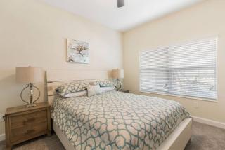 4 Bedrooms 3 Bathrooms Storey Lake 4853 RC - 2