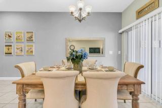 4 Bedrooms 3 Bathrooms Storey Lake 4827 CT - Kissimmee - 6