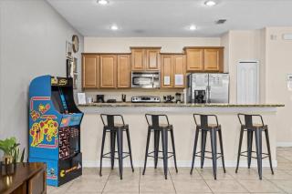 4 Bedrooms 3 Bathrooms Paradise Palms 8962 CP - 6