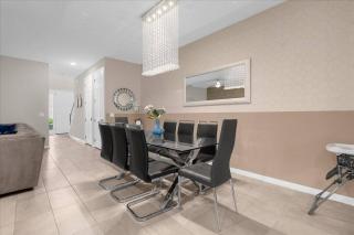 4 BD 4.5 BA Solara Resort 1568 CP - 7