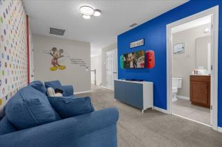 4 BD 4.5 BA Solara Resort 1568 CP - 1