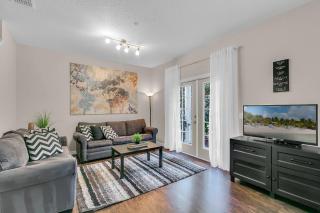 4 BD 3 BA Lucaya Village 14-101 - 9