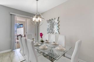 4 Bedrooms 3 Bathrooms Storey Lake 4863 RC - 6