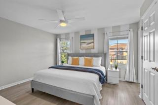 4 Bedrooms 3 Bathrooms Encantada 8549 BL - 2