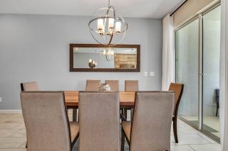 4 Bedrooms 3 Bathrooms Storey Lake 4969 WA - 4