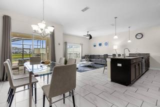 4 Bedrooms 3 Bathrooms Storey Lake 3135 PP - 5