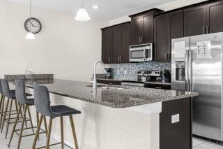 4 Bedrooms 3 Bathrooms Storey Lake 3135 PP - 4