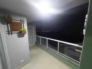 Apartamento Ubatuba a 200mt da praia, 2 quartos, varanda gourmet, piscina, Wi-Fi - 2