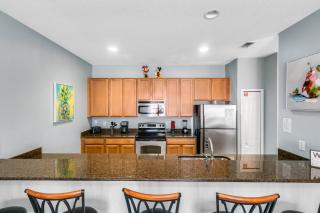 4 Bedroom 3 Bathroom Paradise Palms 8957 CP - 2