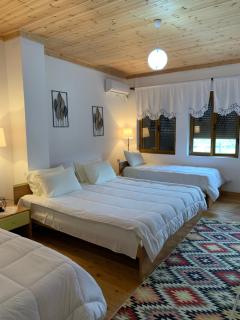 StoneTale Garden Guesthouse - 2