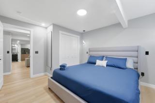 Mountain Escape Deluxe King Suite - 5