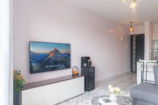 Hoppersville Apartments - 3