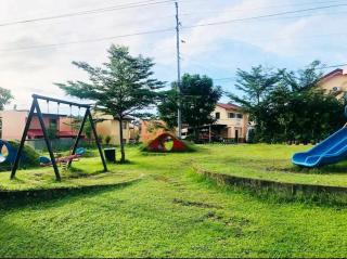 LazyDaze Pagadian Staycation -Wifi ,Netflix, Near Airport - 4