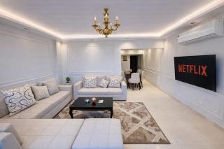 ALEX HOMES - Gleem Premium Apartments Direct Sea View - 9
