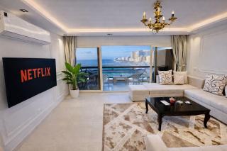 ALEX HOMES - Gleem Premium Apartments Direct Sea View - 3