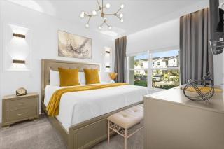 4 Bedrooms 3 Bathrooms Storey Lake 2457RT - 1