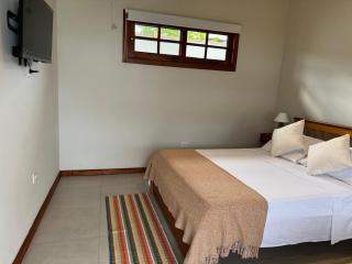 Golondrinas Suítes charmosas com piscina em meio à natureza e perto de todo - 3