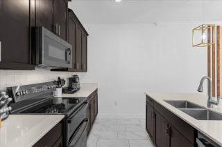 4 Bedrooms 3 Bathrooms Storey Lake 4257 PD - 4