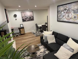 Five Star Inspired Private Suite - 3