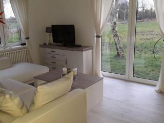 Country house country idyll with garden - 2