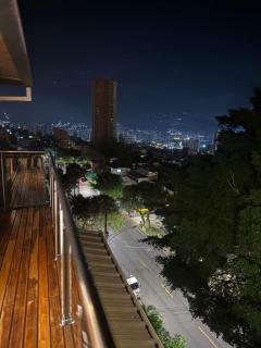 Apto en Boyacá Las Brisas Medellín - 1