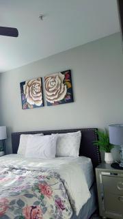 Cozy Corner Addison Central - 7