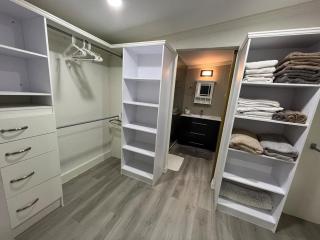 3 Bedroom Apartment in Gated Compound AC, Parking, Walking distance to Long Circular Mall - 2