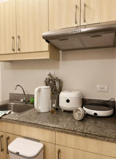 LumiereZen NORTH Pasig 1BR 3bed 4Pool WiFi Ntflx - 1