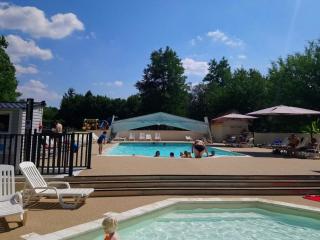 Mobil-home convivial, animaux admis - 6 pers. - API-1-52-2309 - 3