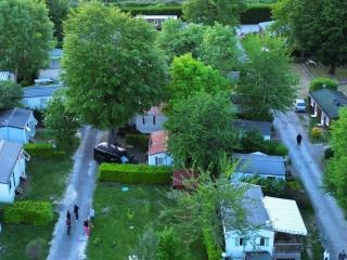 Mobil-home cosy avec clim – 2 pers. - API-1-52-2328 - 2